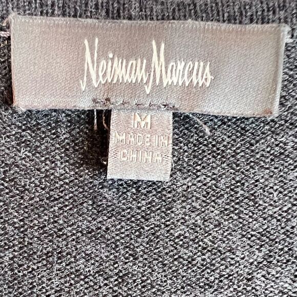 NEIMAN MARCUS Sweater Dress in Dark Gray and Black Size Medium - Picture 6 of 8